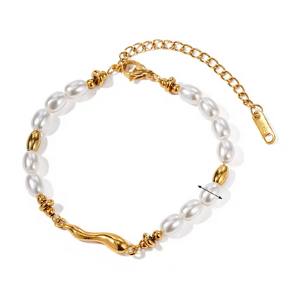 Elaina Pearl Bracelet