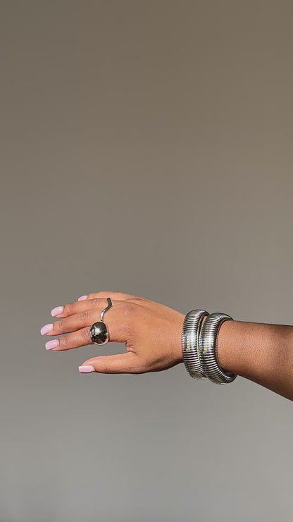 Amelia Textured Bangle